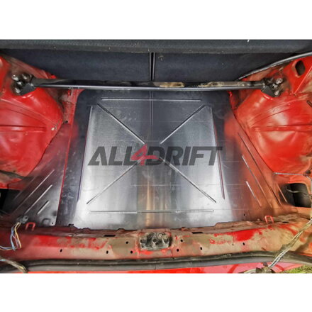 Kryt priehlbiny rezervného kolesa BMW E36 Compact