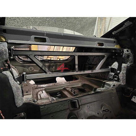 Rozperná tyč E92 XBRACE - zadná