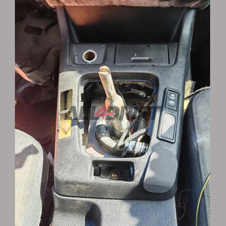Skrytá hydraulická ručná brzda pre BMW E36 Compact