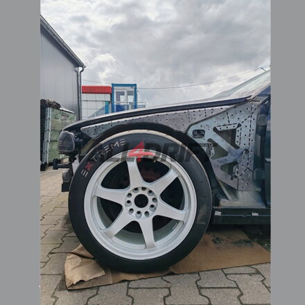 Vystuženie podbehov blatníkov BMW E46