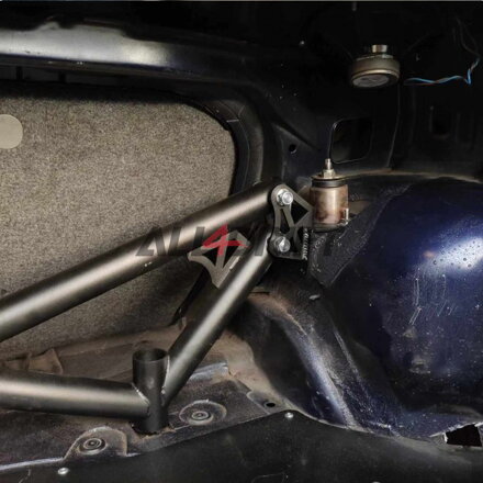 Zadná rozperná tyč BMW E36 XBRACE