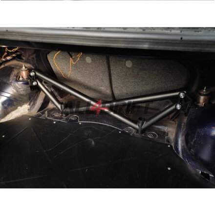 Zadná rozperná tyč BMW E36 XBRACE
