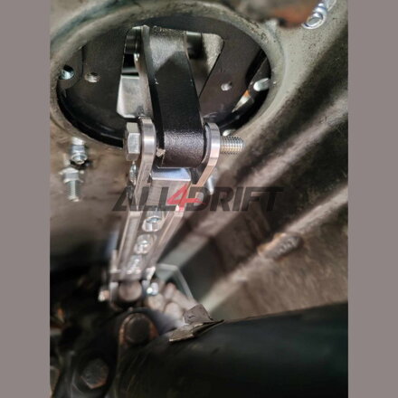 Nastaviteľné tiahlo radenia V4 pre BMW SWAP E30 E36 E46 E92 E90 E82